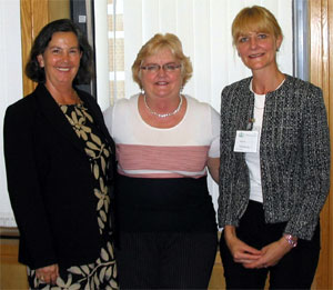 Ellie Lindsay with Chris Beasley (Chief Nursing Officer) and Fiona Stephens