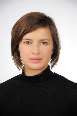 Dr Anna Galazka